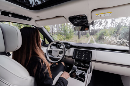 Responsiveness in Manual–Autonomous Handover